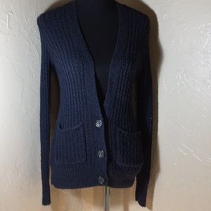 Hollister cardigan sweater size extra small